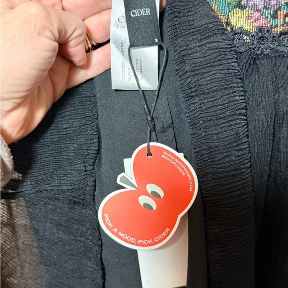 Floral Brocade Bustier dress with crinkle chiffon lined skirt - Picture 9 of 14